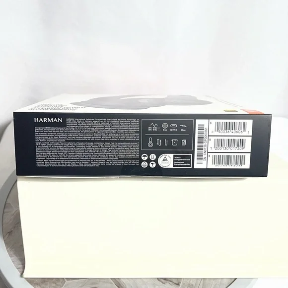 JBL LIVE 675NC Wireless Noise Cancelling Over-Ear Headphones New Sealed Box - Picture 6 of 9